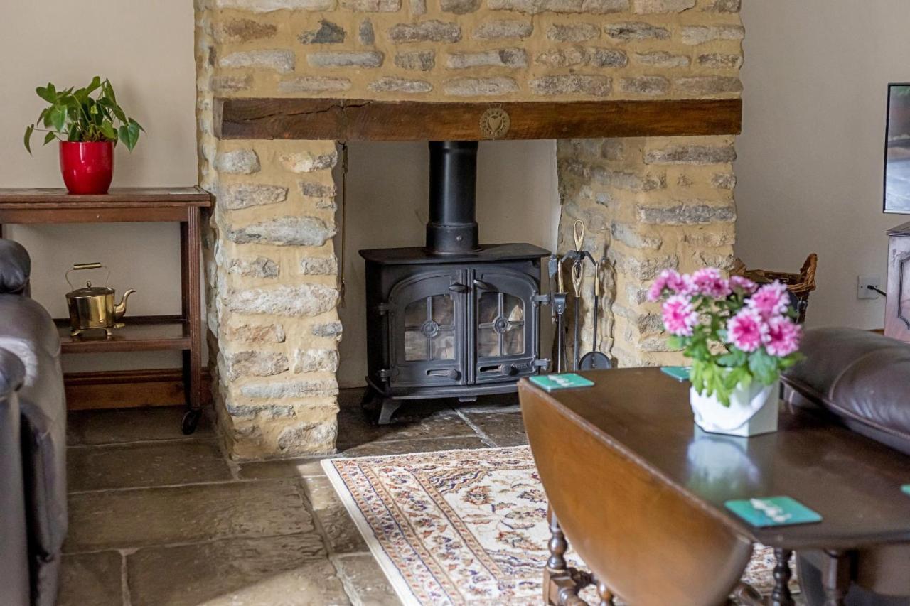 Finest Retreats - Fives Court Cottage North Cheriton Exterior photo